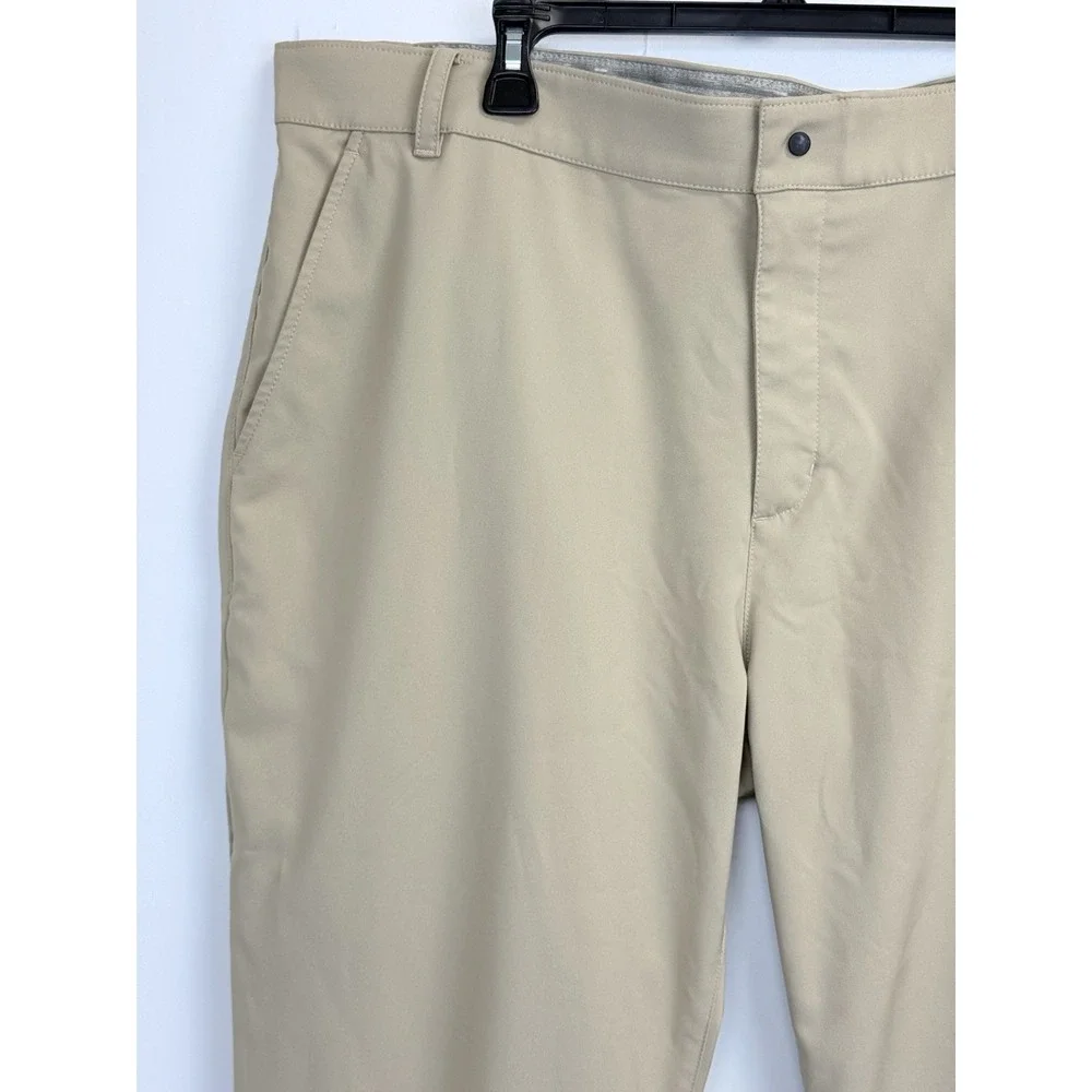 Nike Men's Dri Fit Victory Golf Pants Khaki 40X27 Grip Comfort Waist Swoosh Logo
